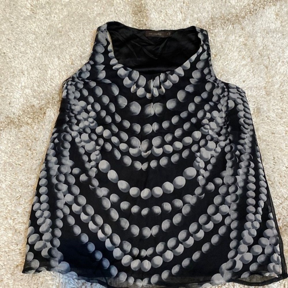 The Limited Pearl Design Tank Top